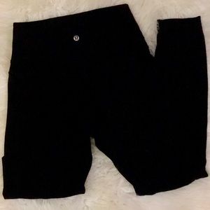 Lululemon cropped leggings